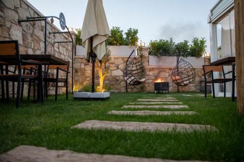 Outdoor Pictures 23