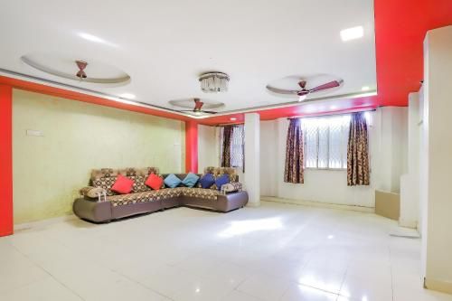 OYO 79068 KEK Accommodation Stays