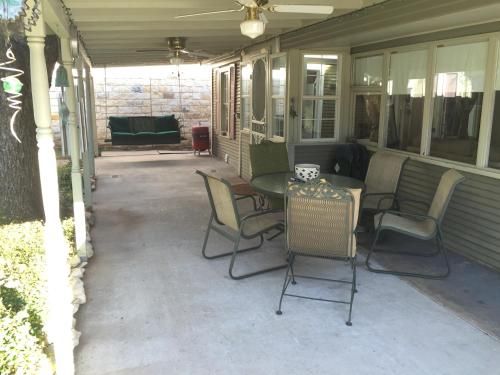 Studio B Guest House