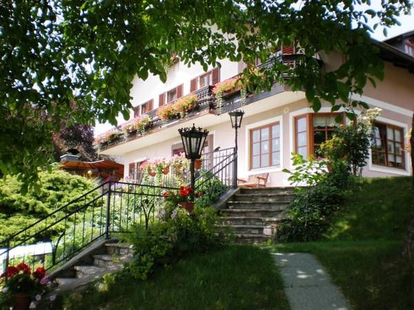 Outdoor Pictures 1