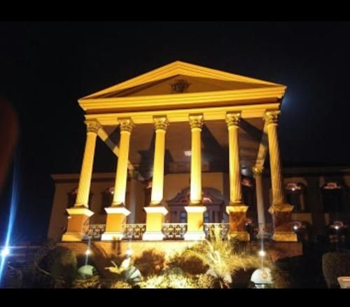 Garvaish Luxury Hotel
