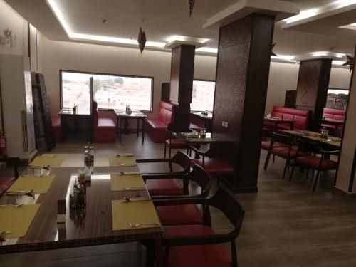Makarim Palm Hotel
