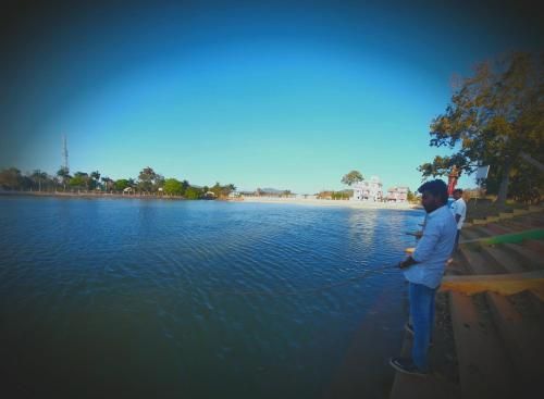 BVR - Nilavoor Lake View Cottage's