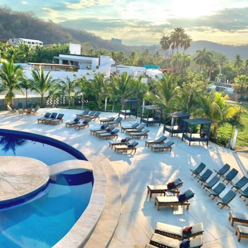 La Isla Beach Huatulco