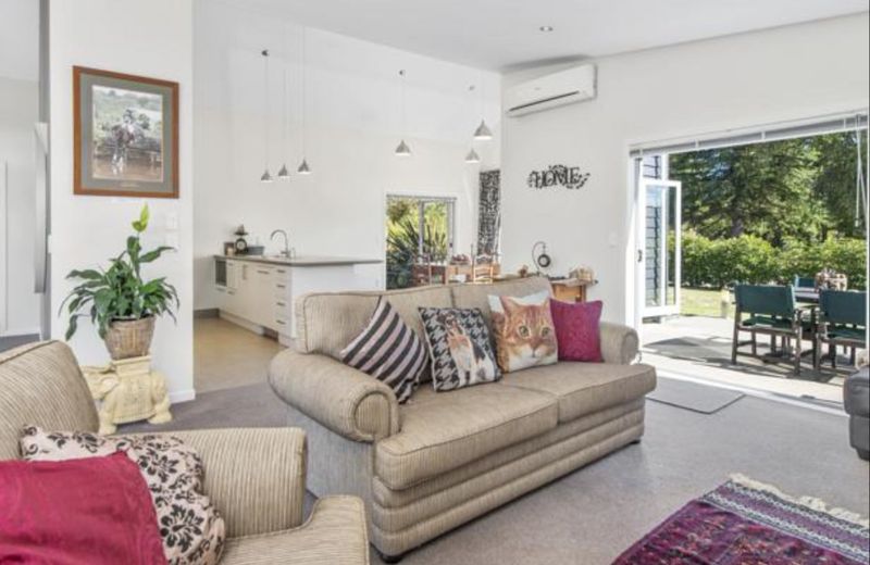 Lupin Lodge Bed & Breakfast