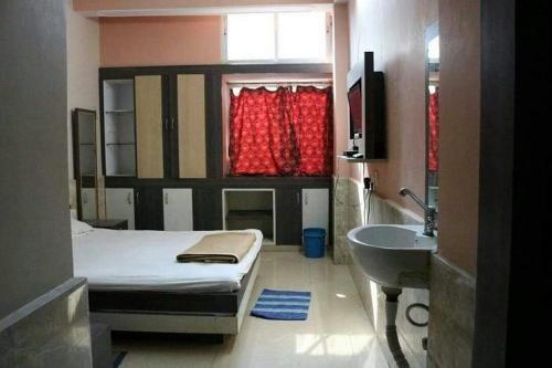 Hotel Akash