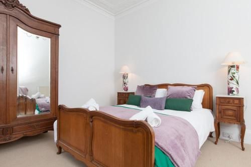 Traditional Luxury Apartment Sleeps 10