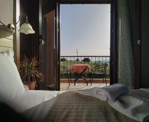Geomelia Guest House & Studio