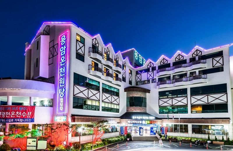 BENIKEA Cheongdo Yongam Oncheon