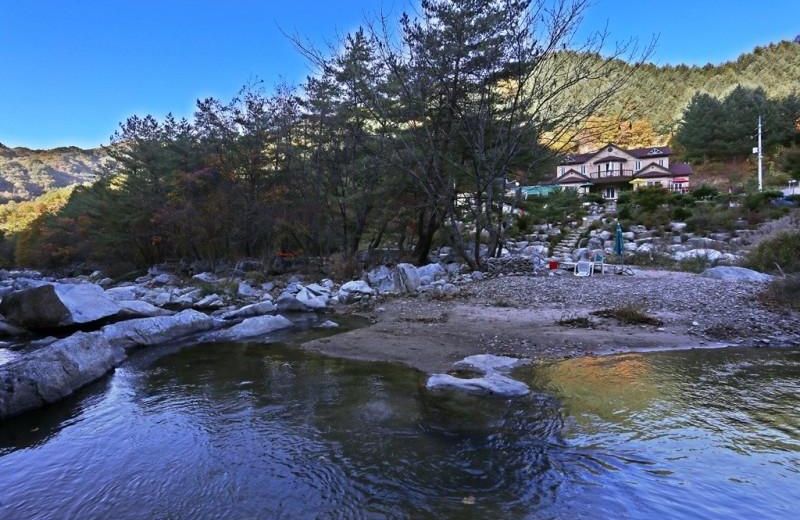 Hongcheon Yedam Healing Pension (In front of valley)