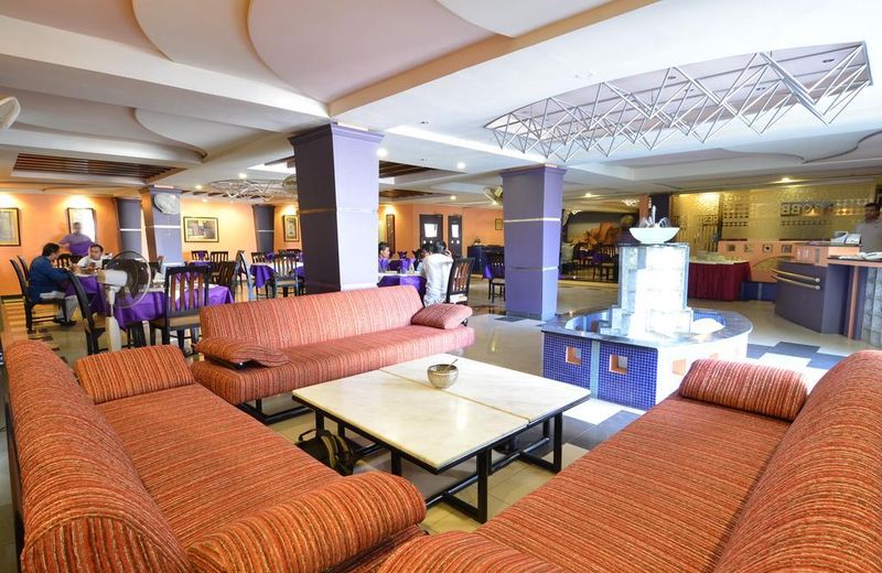 Pak Continental Hotel