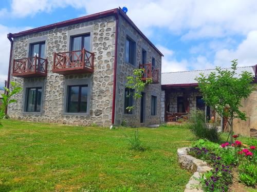 Old Tatev Guesthouse