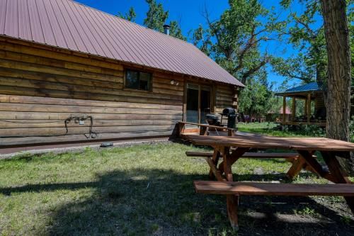 Outdoor Pictures 24