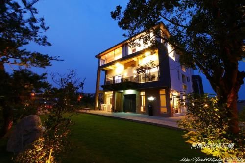 Outdoor Pictures 16