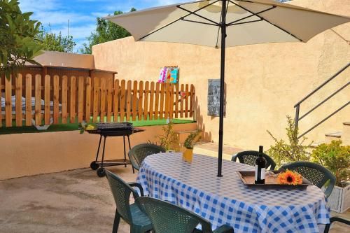 Outdoor Pictures 24