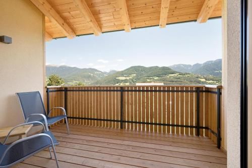 Outdoor Pictures 1