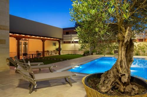 Outdoor Pictures 24
