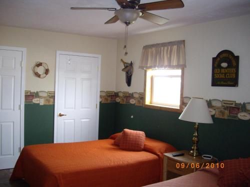 Lakeview Motel & Apartments
