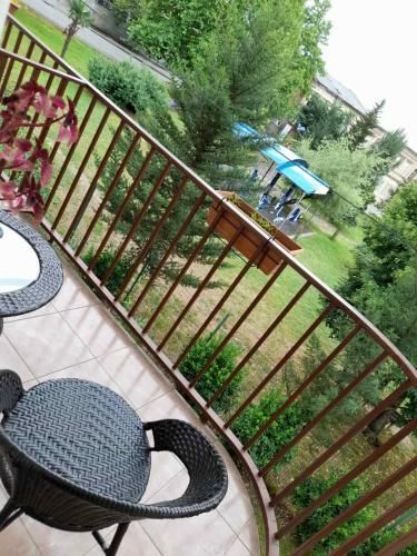 Outdoor Pictures 21
