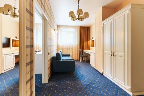 Chester Hotel