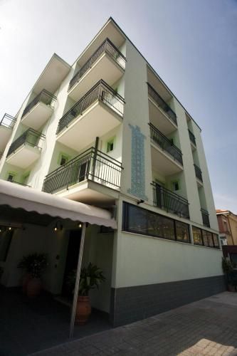 HOTEL ANDREA'S