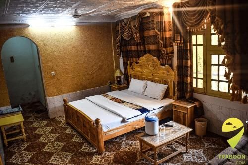Rose Palace Hotel Fizaghat