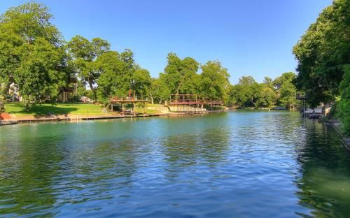 Outdoor Pictures 24