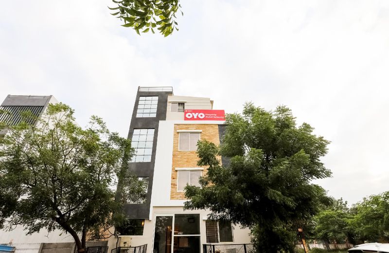 OYO Flagship 30861 Hotel Velocity Vijay Nagar