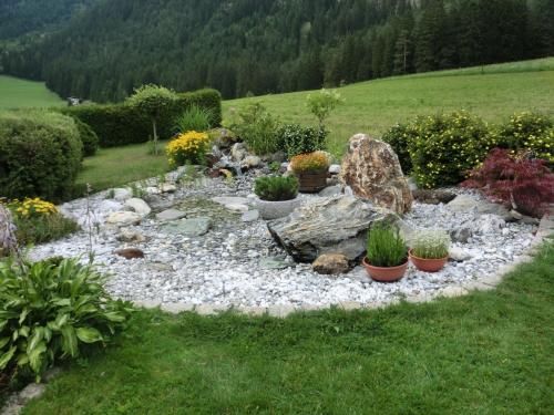 Outdoor Pictures 11