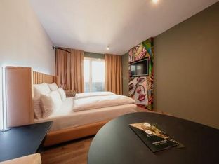 Hotel Image 4
