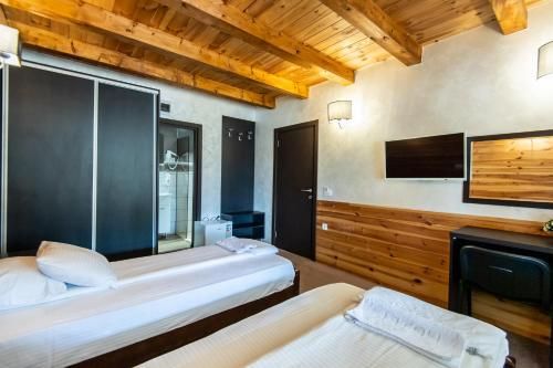 Hotel Enigma