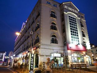 Hotel Image 1