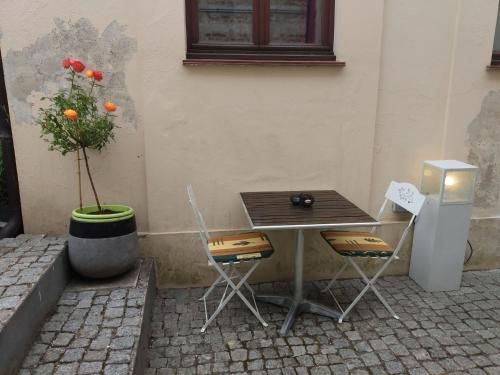 Outdoor Pictures 1