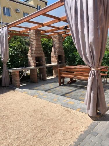 Outdoor Pictures 3