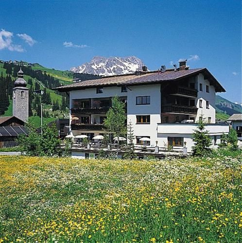 Outdoor Pictures 21