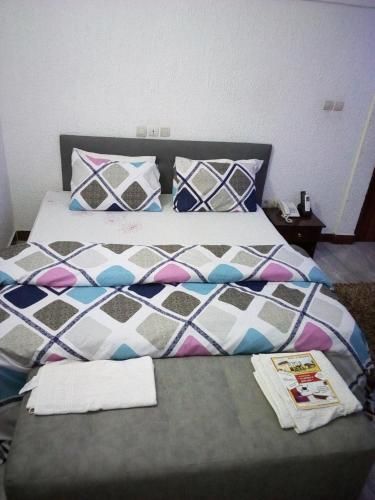 SENATEUR HOTEL Agontinkon