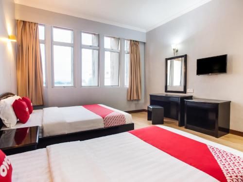 OYO 89568 Mangrove Hotel