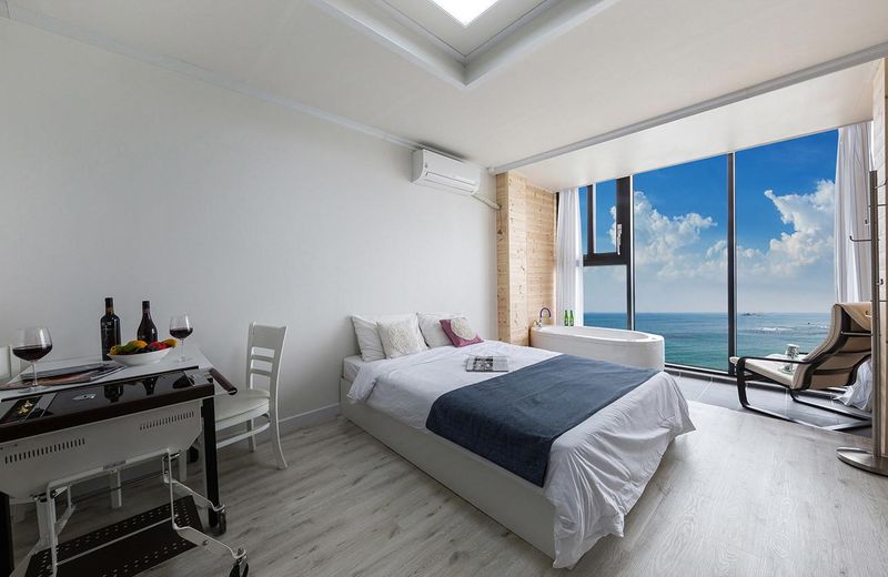 Goseong Dream Hill Pension