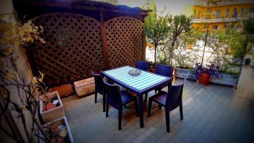 Outdoor Pictures 23