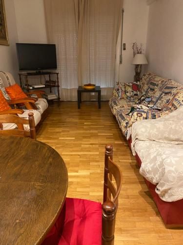 GranVia Fira Apartment