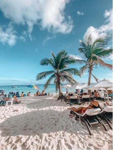 AKBAL Playa - Beach Zone