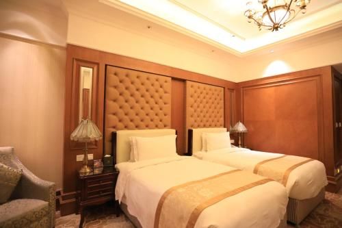Chongqing Aowei Hotel