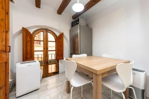 Hauzify I Apartament Domus