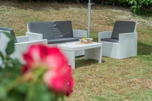 Outdoor Pictures 24