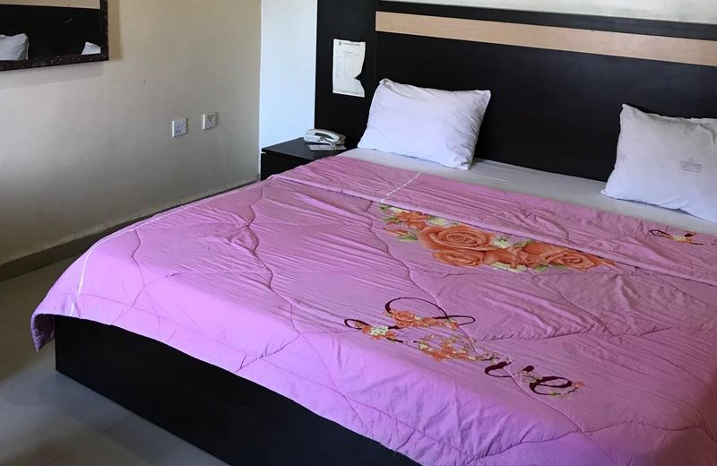 Sumed Suites