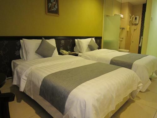 Twin Hotel