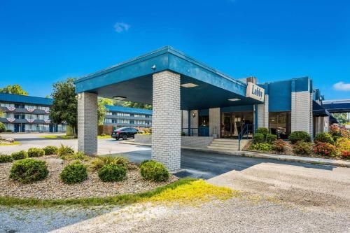 Suburban Extended Stay Hotel