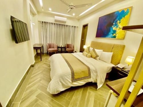 Shelton's Rezidor Hotel Kumrat Road