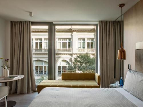 ME Barcelona