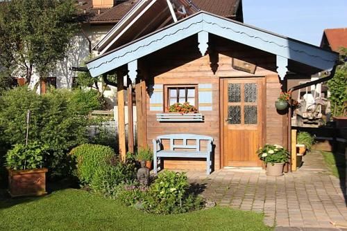 Outdoor Pictures 24